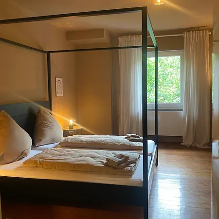 120qm Altbauwohnung Apartment *